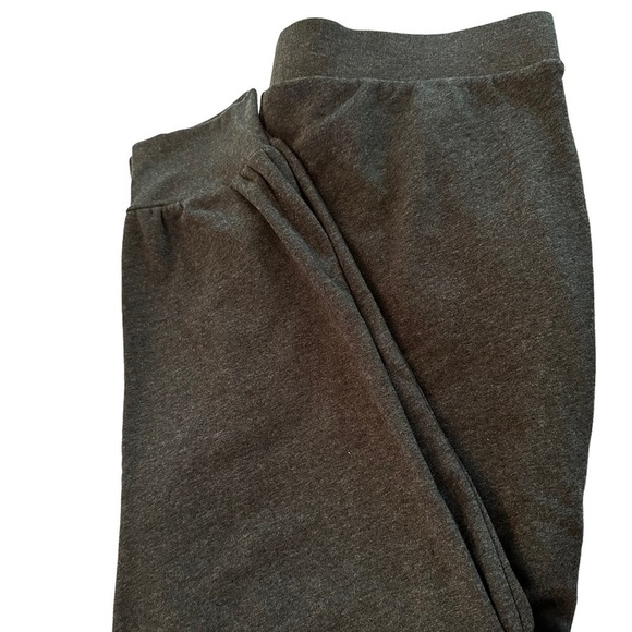 Express NWT Sweat-Pant Joggers with Sequin Pocket Trim - Picture 3 of 7